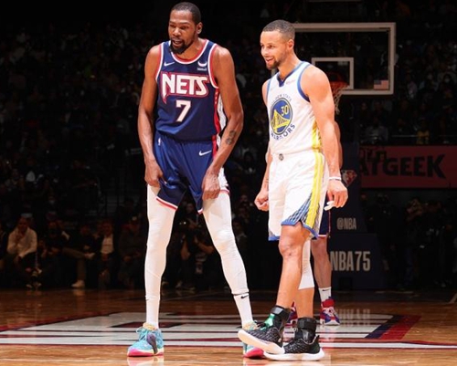 在多个场合 在多个场合