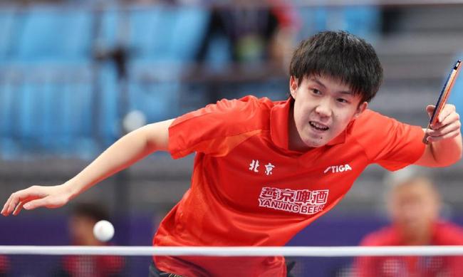 主教练和球 主教练和球