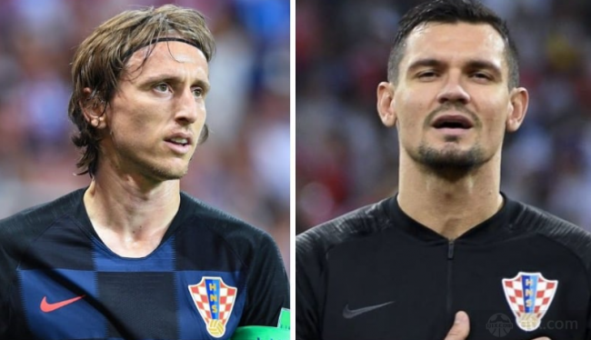 持现有防守 持现有防守