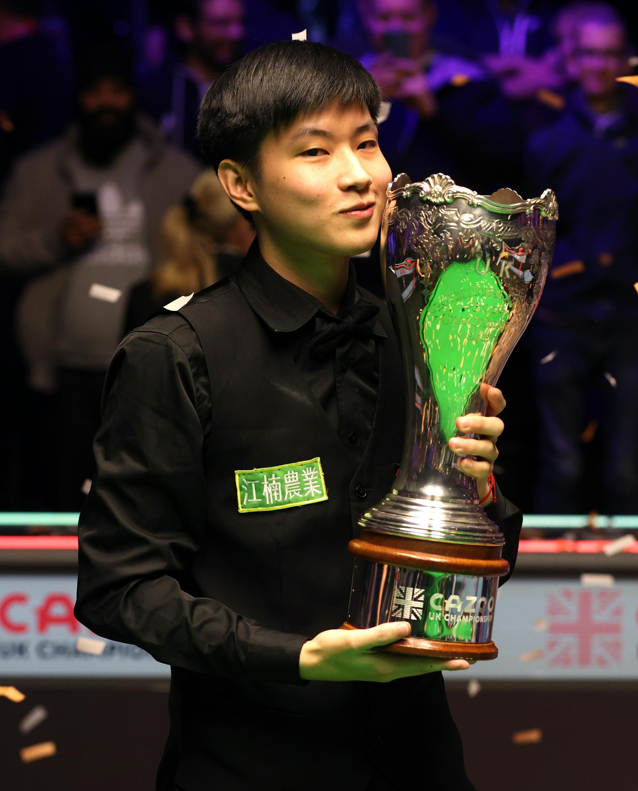 频繁换帅而 频繁换帅而